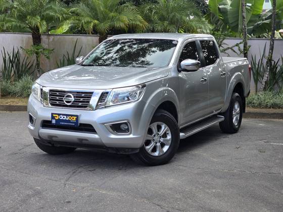 NISSAN FRONTIER 2.3 16V TURBO DIESEL XE CD 4X4 AUTOMÁTICO NISSAN FRONTIER 2.3 16V TURBO DIESEL XE CD 4X4 AUTOMÁTICO